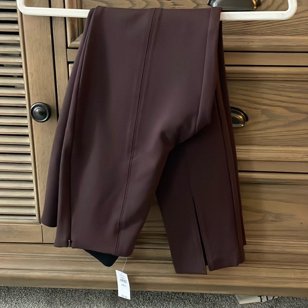 4 Petite GAP pants, slip hem, side zipper. Maroon/brown color.
